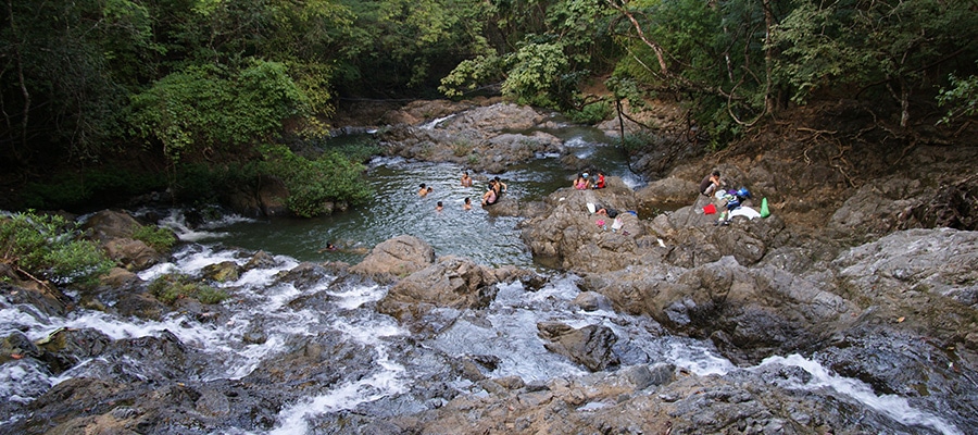 Cestopis-Kostarika-Montezuma-15-Od-vodopadu