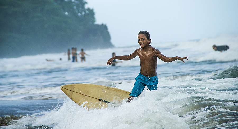 Kostarika - Puerto Viejo - Na surfu tu umí prostě každý