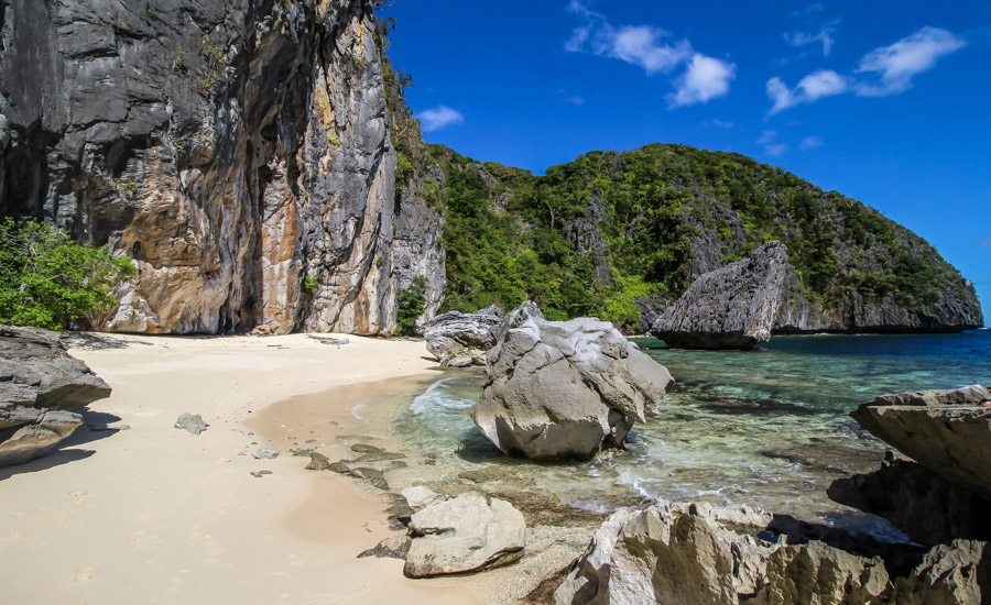 Cestopis Filipíny - Nejlepší pláže El Nido - Calmung Beach